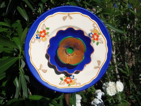 SALE SALE SALE Garden Decor - Glass Flower Garden Art Hand Painted in Blue, Orange and Green - Suncatcher - Lawn Ornament