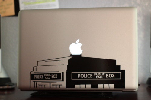 Tardis Doctor Who Police Box 13" Macbook Apple Laptop Decal