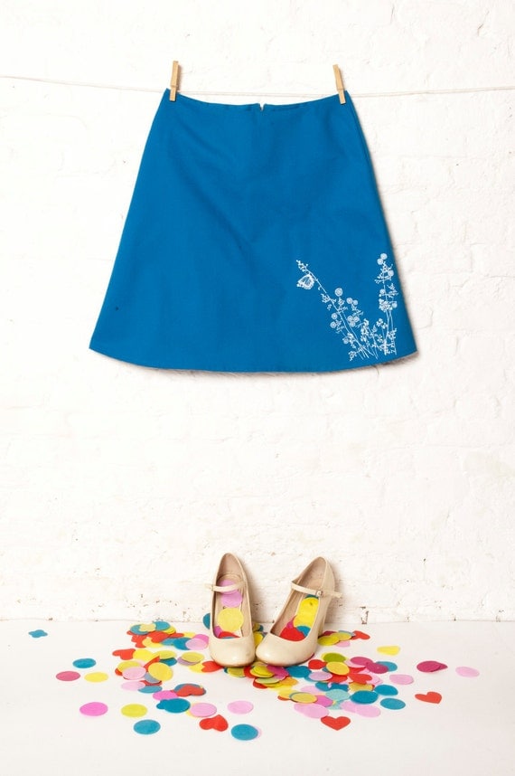 floral printed skirt with butterfly in azure blue. (RK0402)