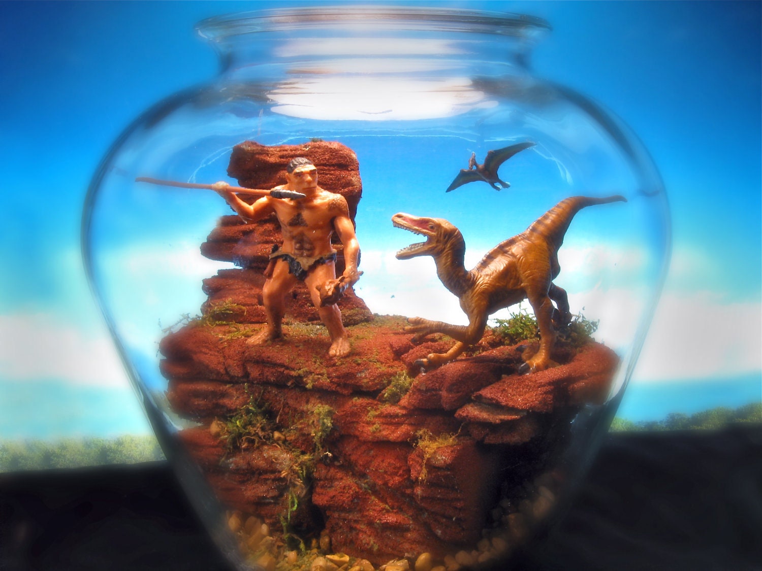Caveman Attack - Terrarium / Diorama
