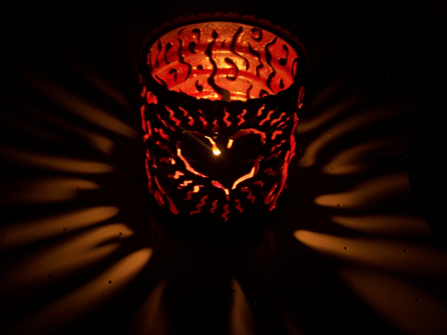 Blazing Heart Mini Tea Light Candle Luminary (you choose color)