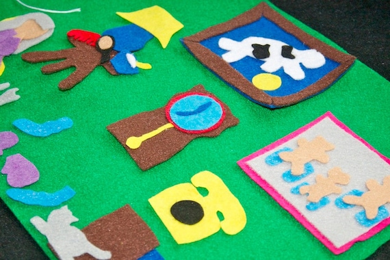 Goodnight Moon - Flannel Board Felt Story Set with Green Background