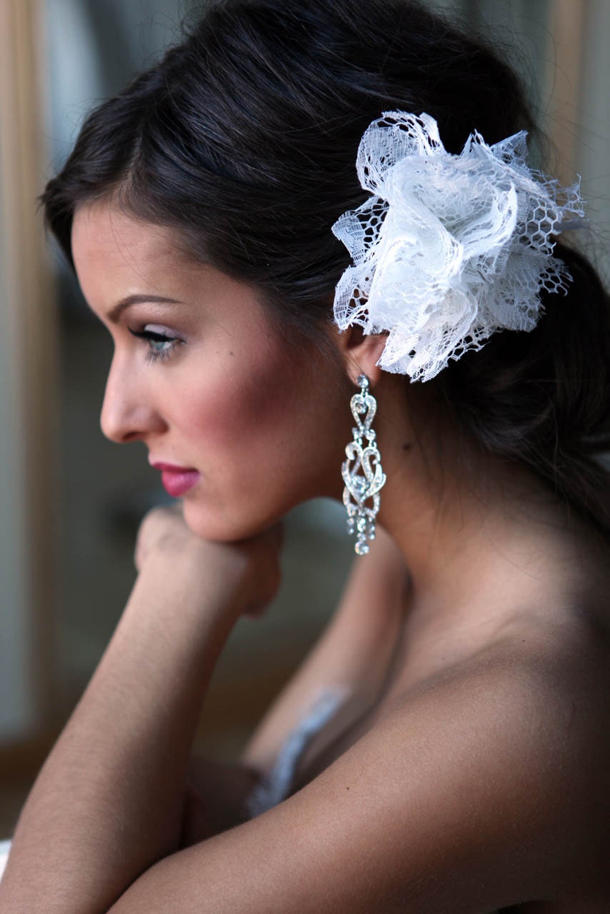 Bridal Clip - Ivory Lace Flower Hairpiece
