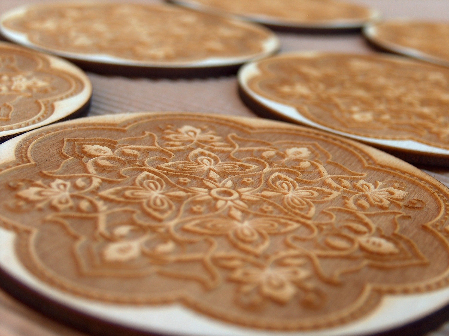 Coasters: Engraved wooden coaster set - Floral
