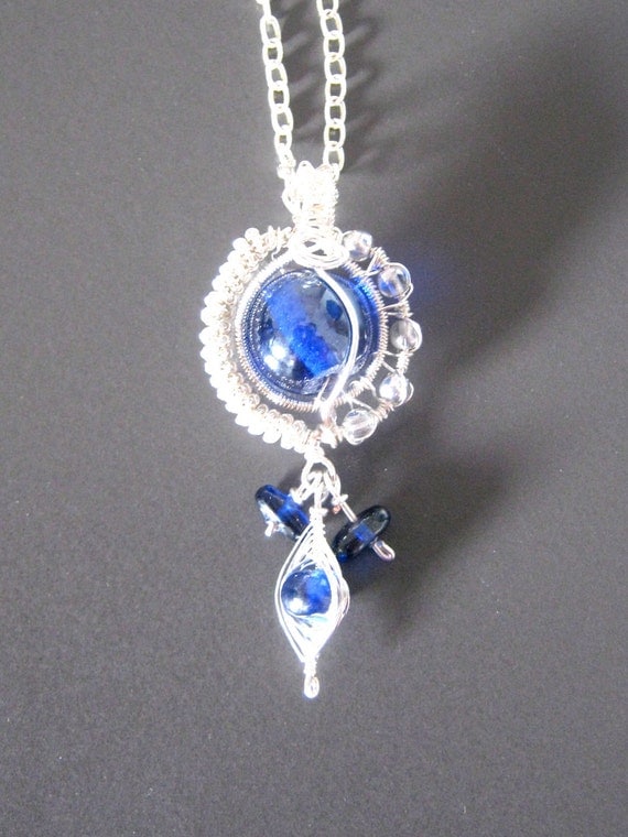 Blue glass bead pendant, Blue Belle