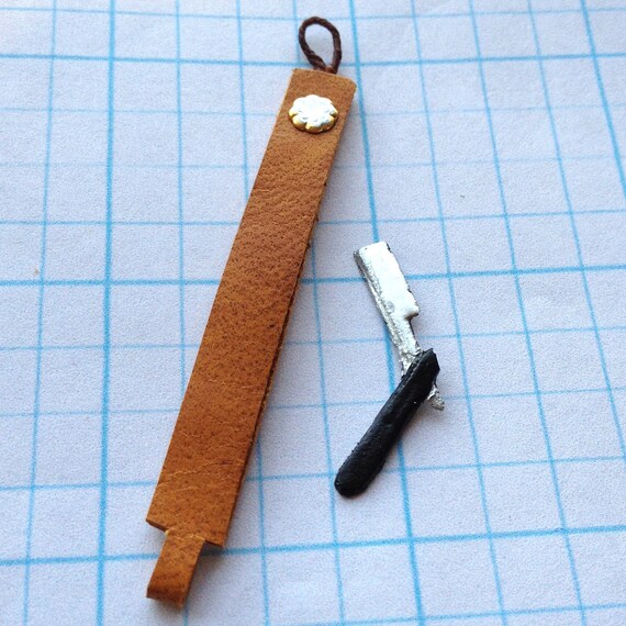 Razor Strap or Strop with Razor by Pat by PatTylerMiniatures