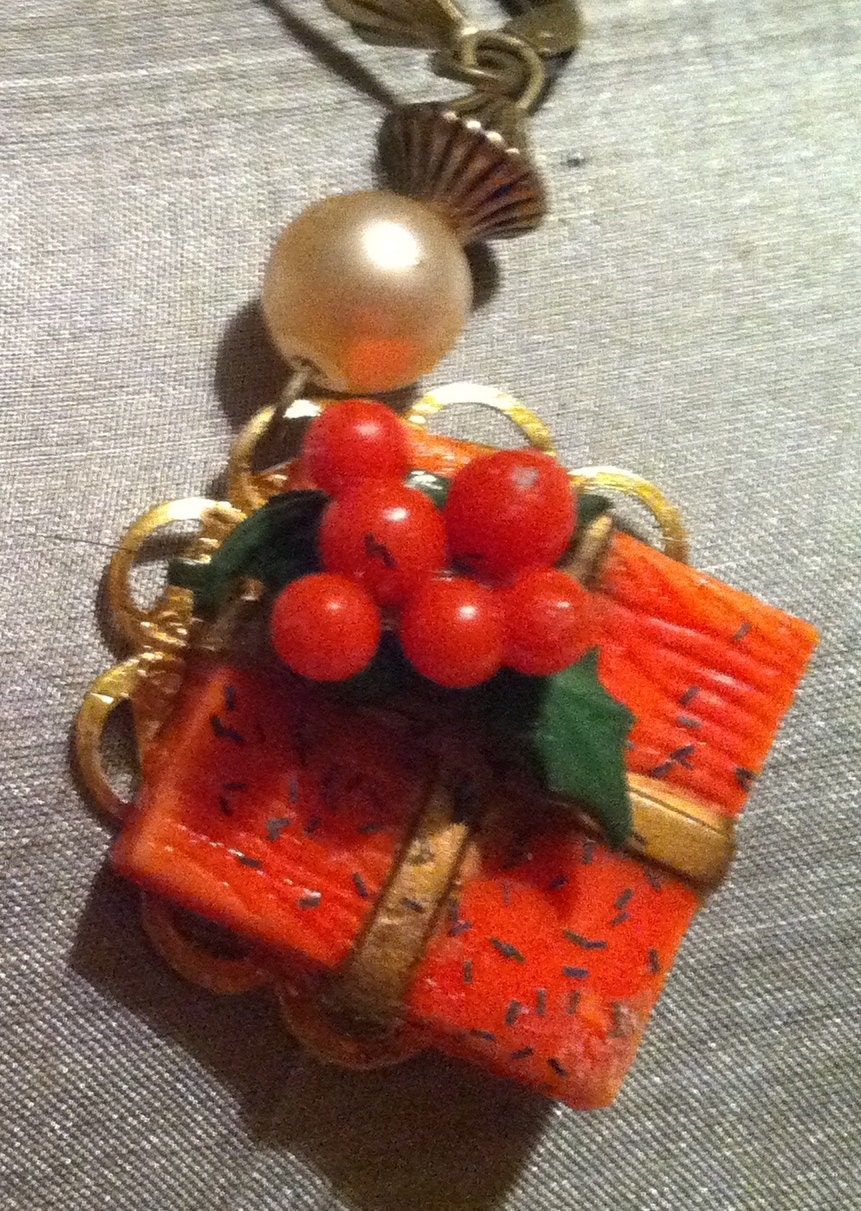 Christmas Retro Red Celluloid Gift Present  Earrings