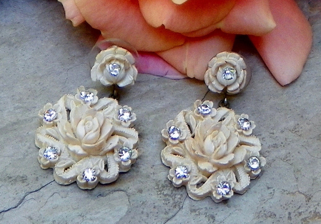 Vintage 20-30's Wedding Cake Celluloid Earrings