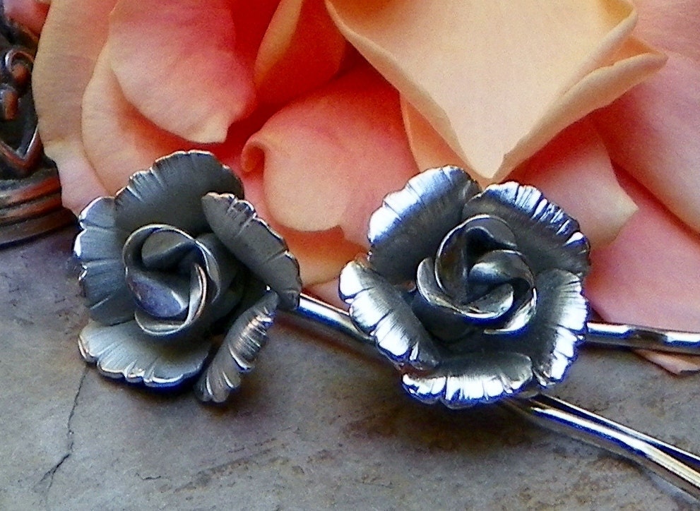 Decorative 40 50's Rose Spring Bobby Pins, Vintage Lisner