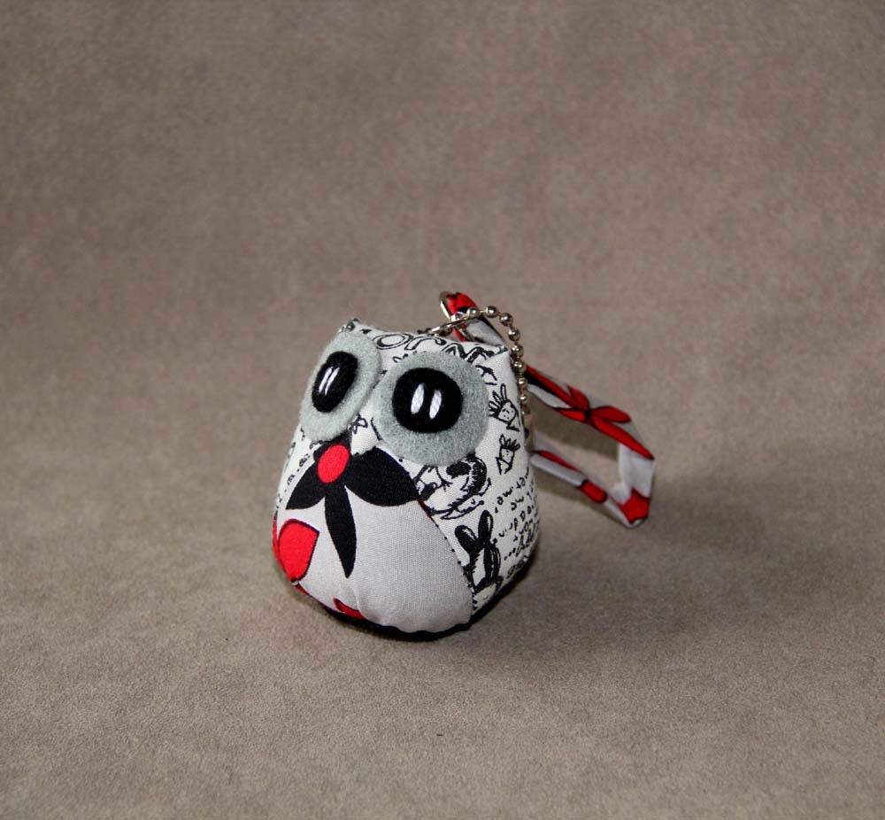 Mr Grey - the Little Cute Owl Doll with Bag: plush, keychain, children, kid, baby, boy, girl, kid, orange, gray, panda, art