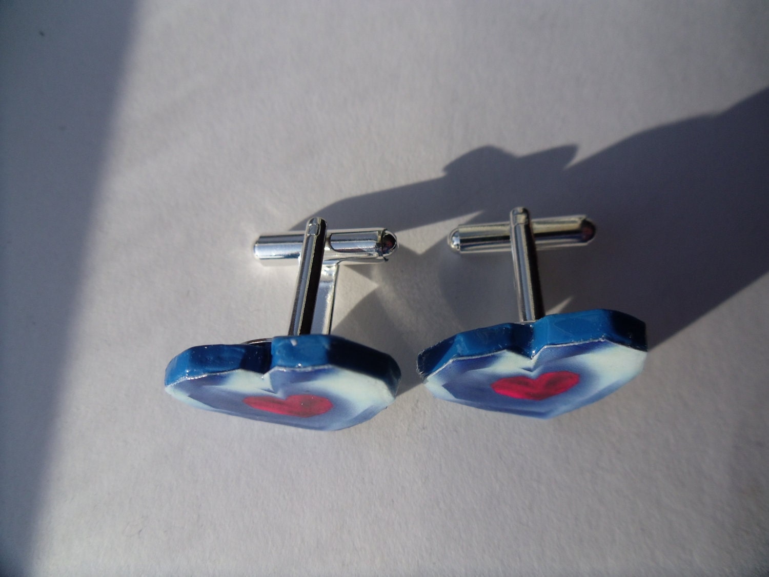 CUFFLINKS Nintendo Legend of Zelda Heart Container
