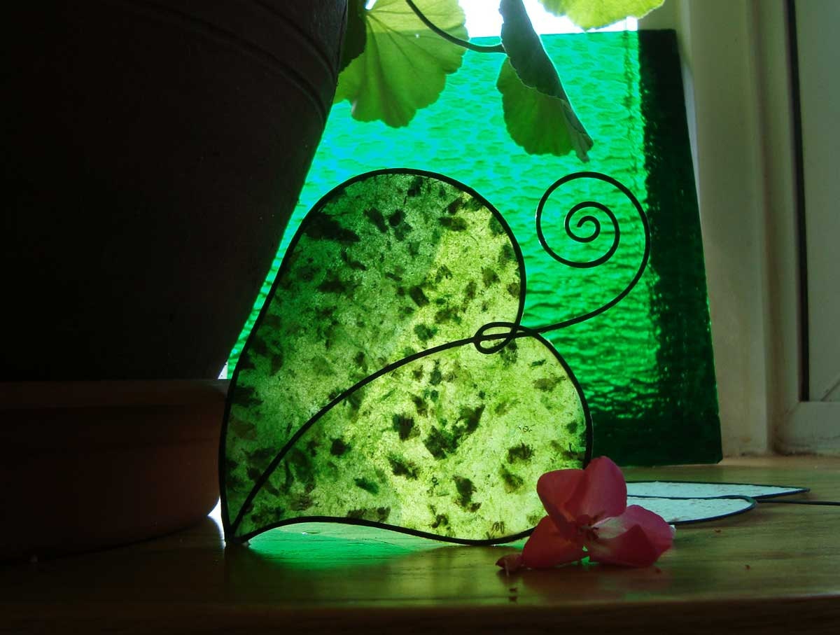 Leaf Ornament Heart shaped Wire Sculpture with handmade recycled green paper
