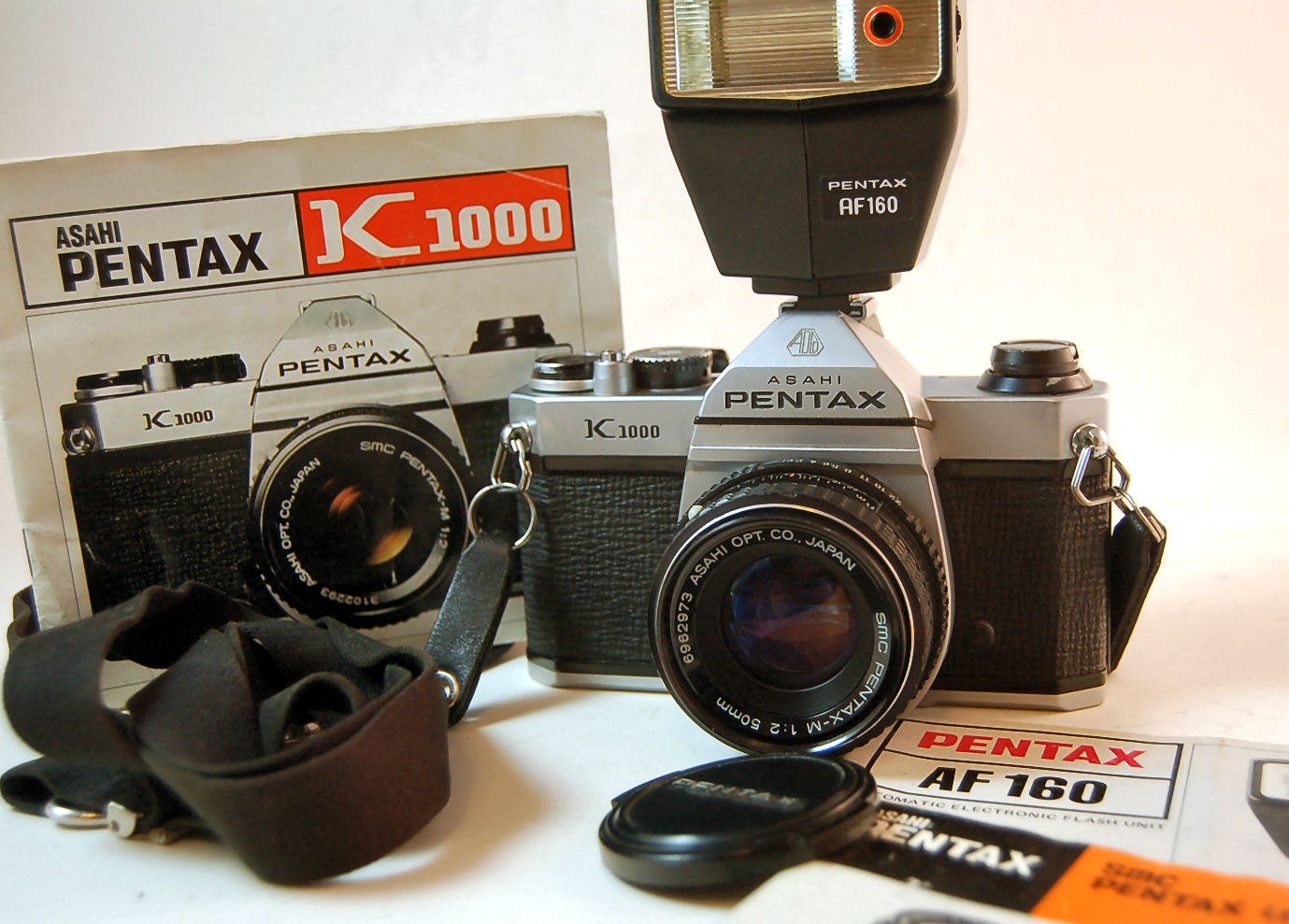 WORKING Asahi Pentax K1000, Flash, Lens Cap, Soft Cotton Strap, Manuals