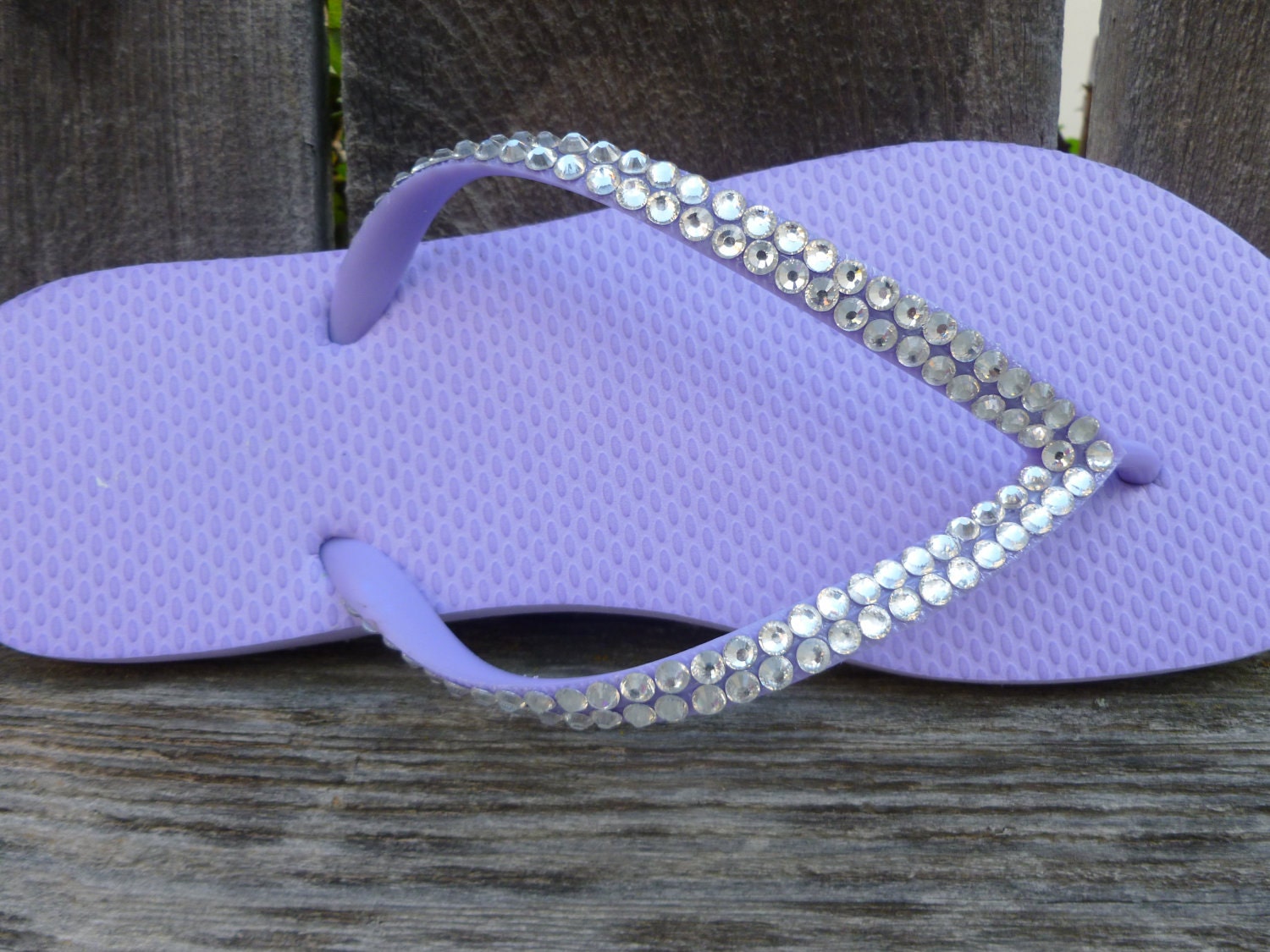 LIGHT PURPLE/VIOLET Crystal Flip Flops