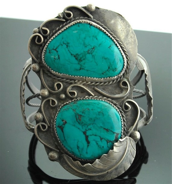 Vintage Silver Cuff Bracelet - Sterling Silver and Turquoise