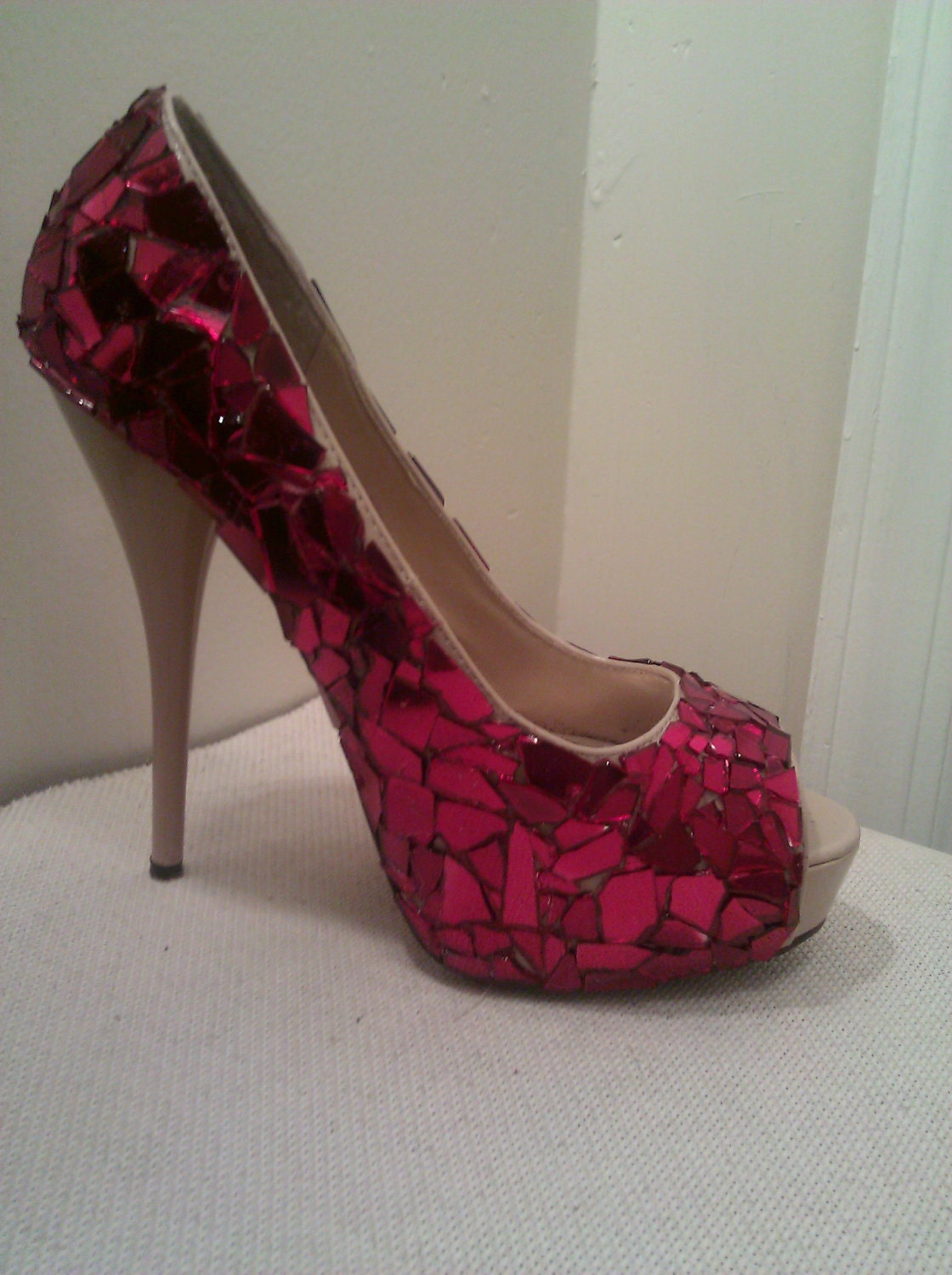 Peep toe Cracked Mirror Design in Red
