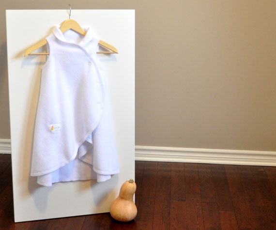 The Sleep 'n Cuddle Wrap Fleece Toddler Sleep Sack and Wearable Baby Blanket (White) Lightweight Fleece