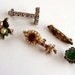Jewelry Lot Small figural pins - Five Brooch Pins 1014ag-012312000