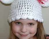 white crochet bunny hat for child