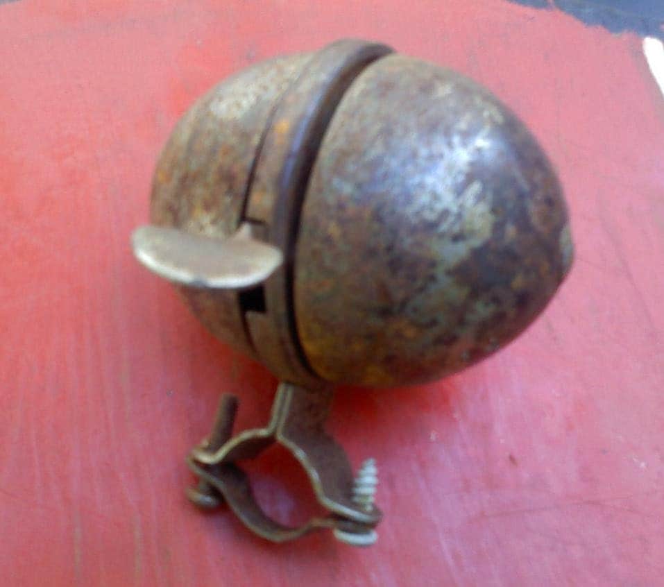 Vintage Bicycle Bell / Collectible Bike Bell by thesoupison