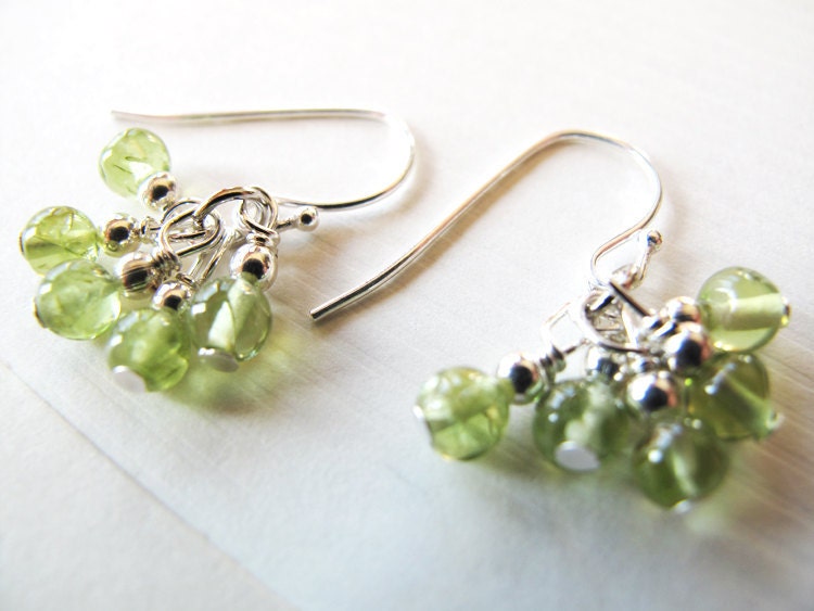 Peridot small cluster earrings - august birthstone - natural gemstone - green nature woodland