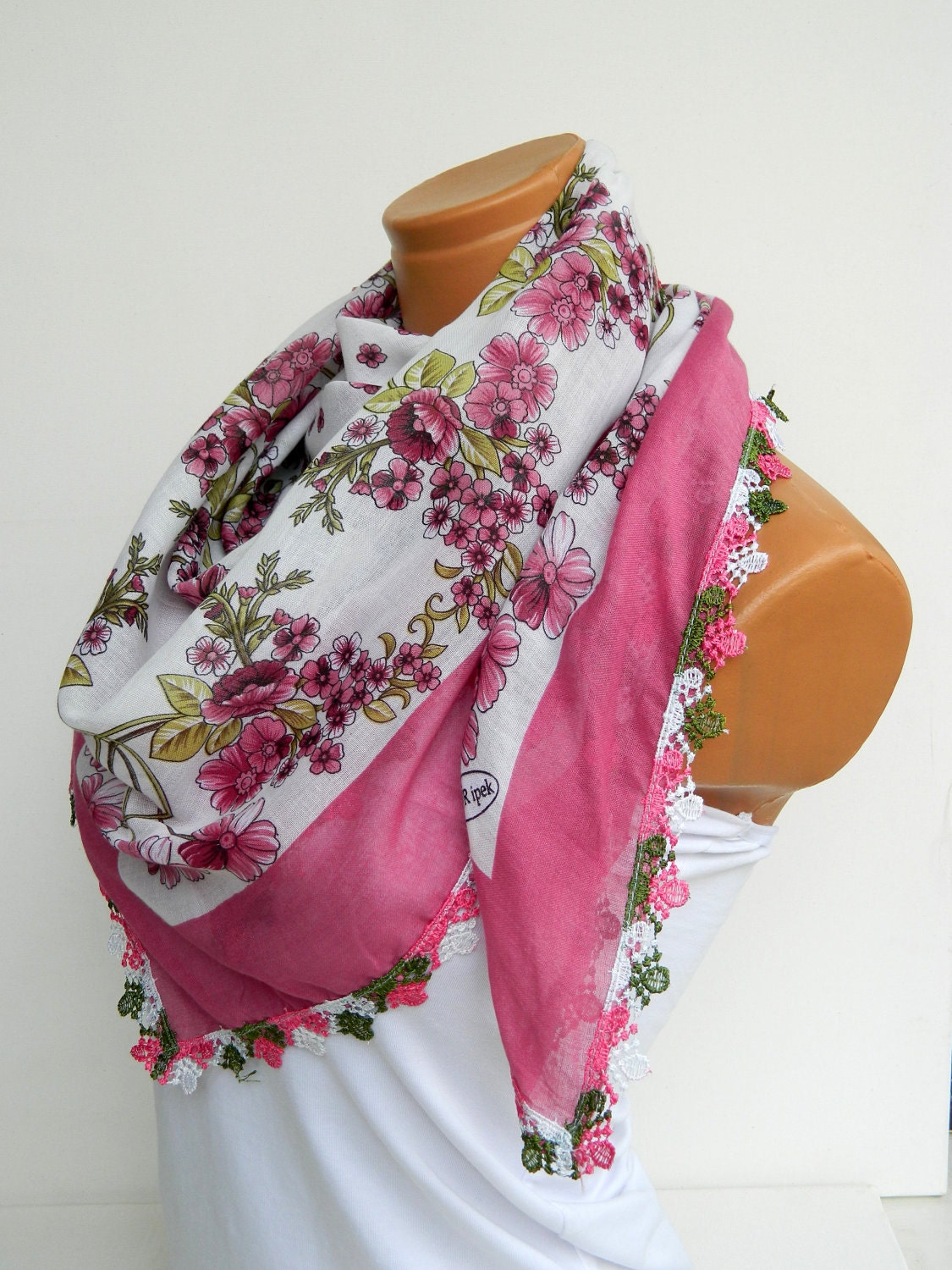 Pink  and White Scarves. Turkish Yemeni Guipure Scarf ..bridal,scarf,authentic, romantic, elegant, fashion, personalized design...