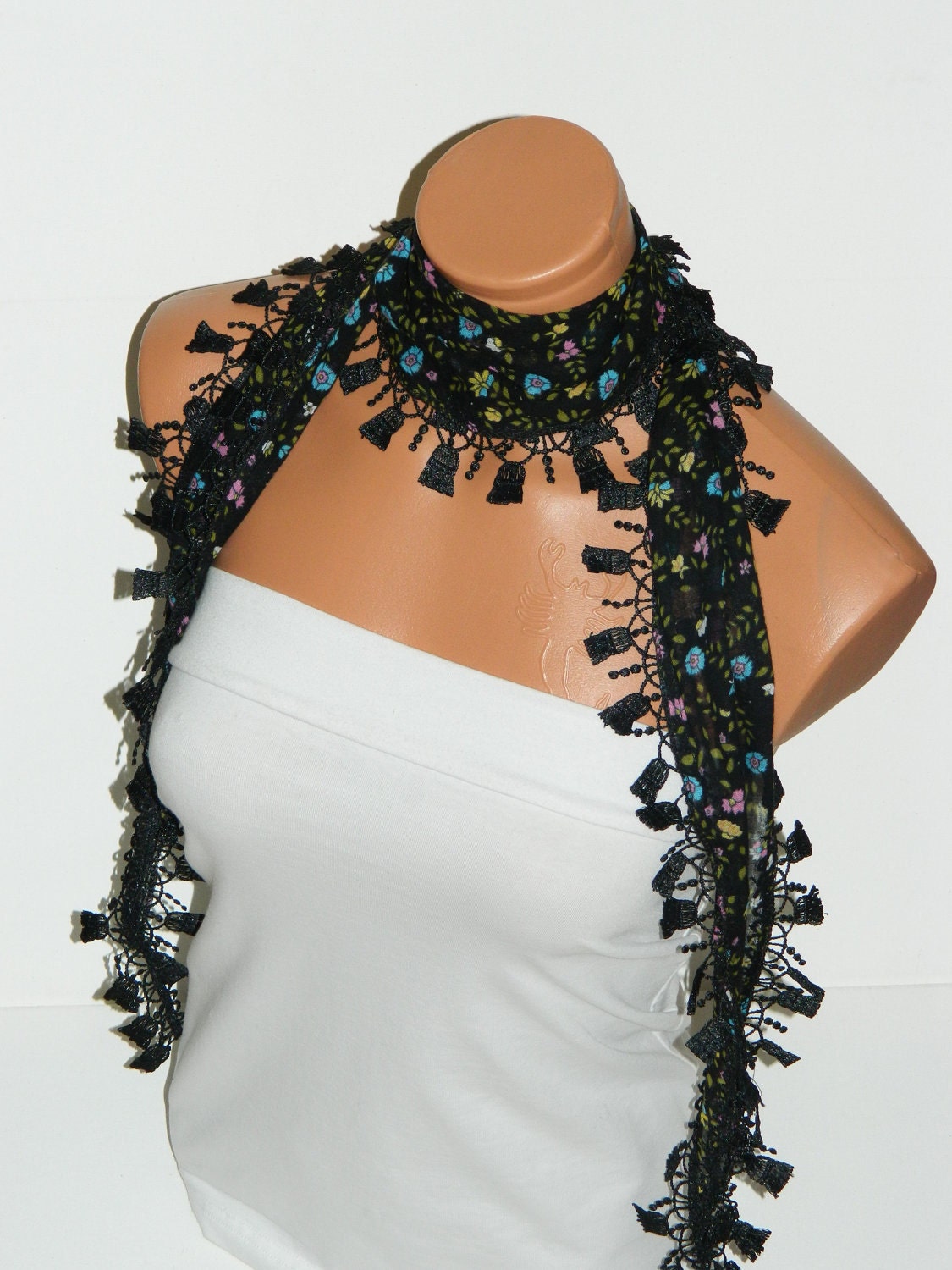flower Scarf. Turkish Fabric Fringed Guipure Scarf ..bandana,headband,wedding,bridal,authentic, romantic, elegant,