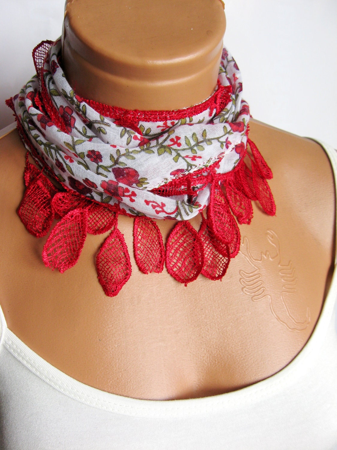 Woman scarves.. Red White Scarf. Turkish Fabric Fringed Guipure Scarf ..bandana,headband,wedding,bridal,authentic, romantic,