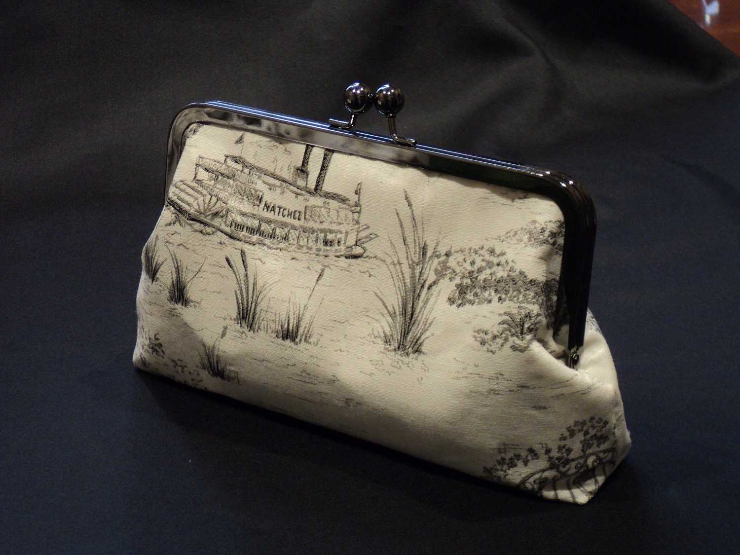 New Orleans Linen Toile