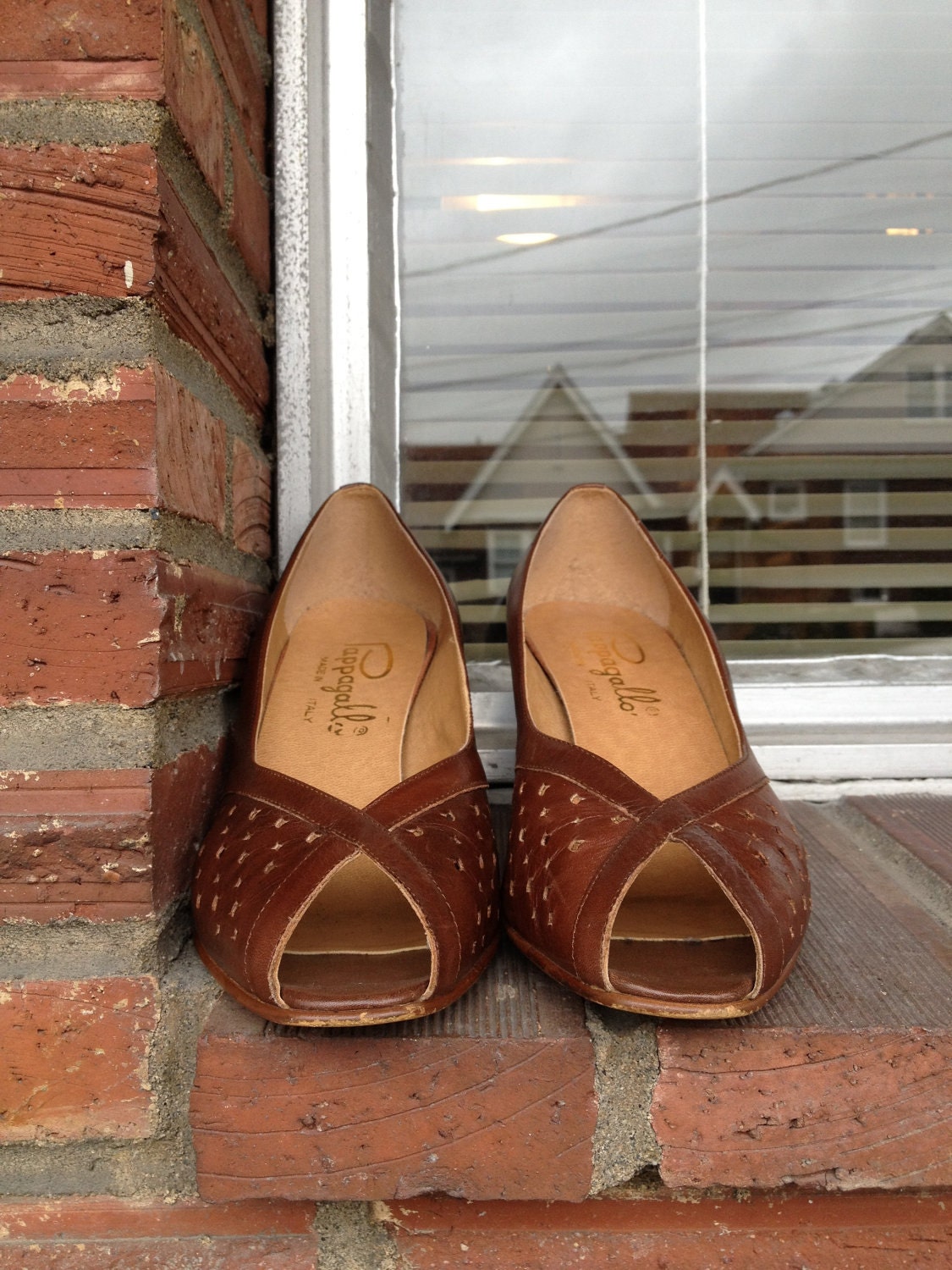 Vintage Brown Pappagallo Italian Leather Pumps
