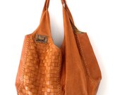 BELLA. Oversize woven shoulder bag / leather tote bag. Available in different leather colors.