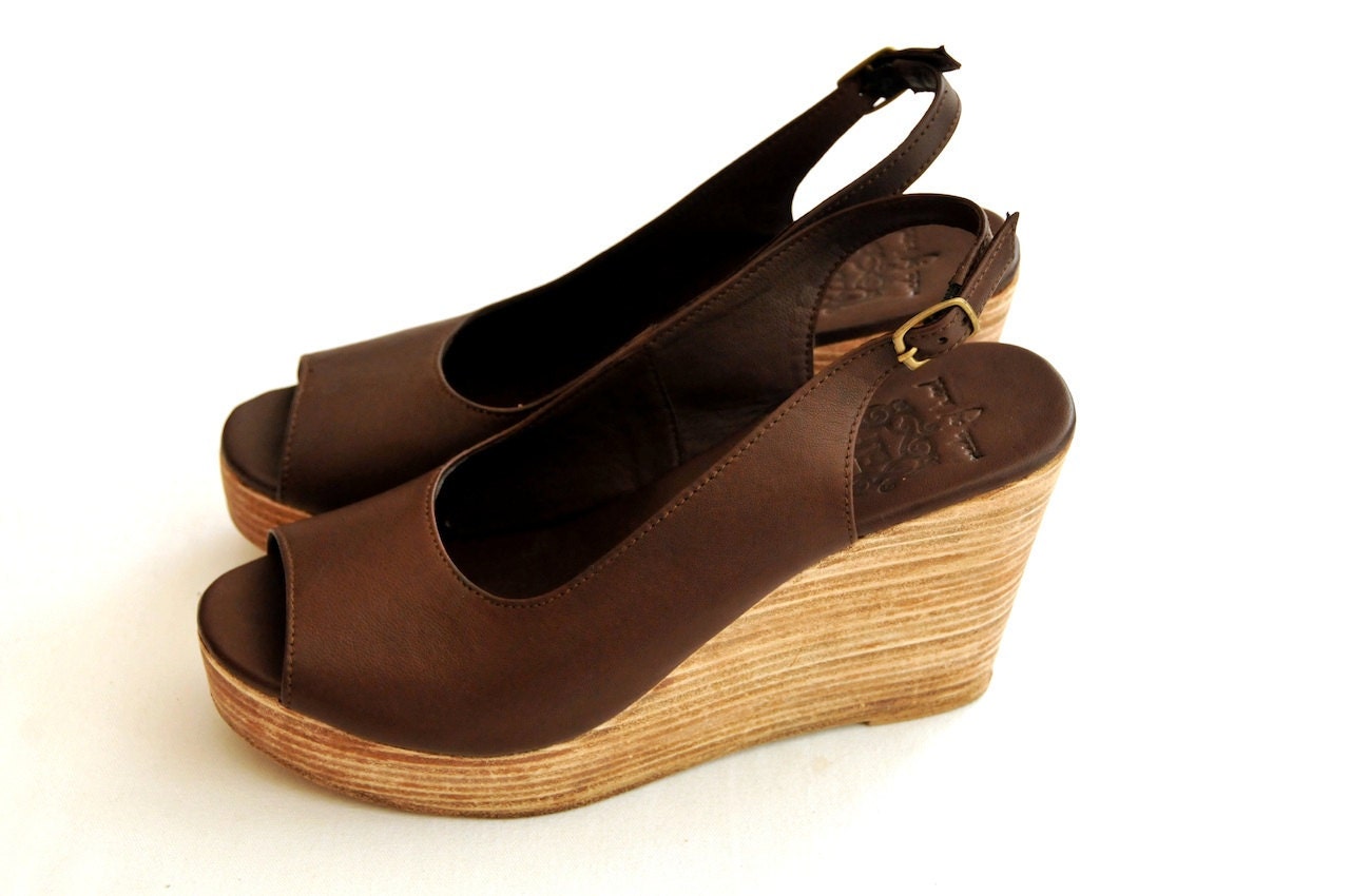 AURORA. Platforms heels/ leather wedges. sizes: US 4-13, EUR 35-43. Available in different leather colors.