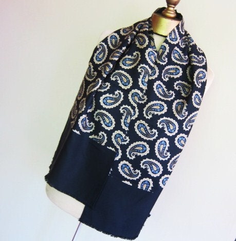 Pierre Cardin mans silk scarf navy blue paisley