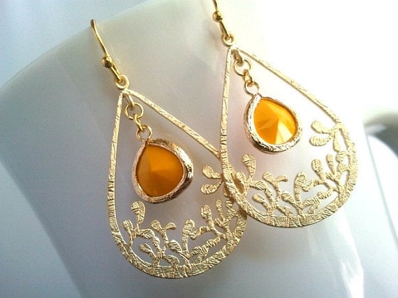 Spring Collection Yellow Flower Garden Gold dangle Earrings -Drop, Dangle, Glass Earrings, bridesmaid gifts,Wedding jewelry