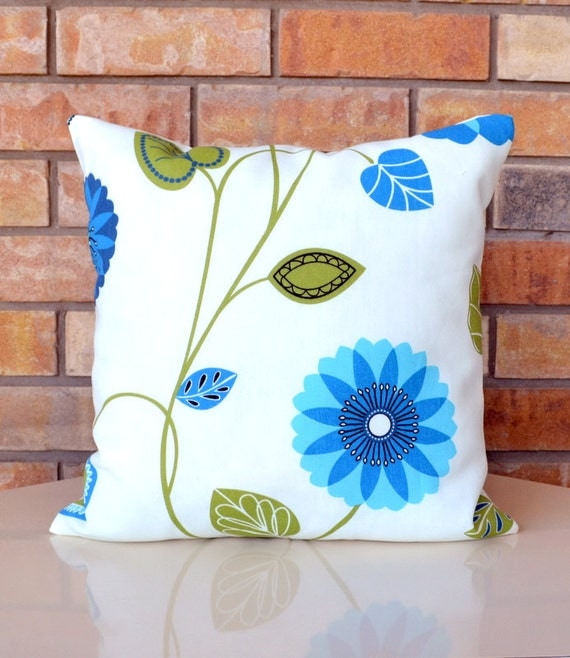 Decorative Pillow Cover - Indoor/Outdoor Pillow Cover - Modern, Leaf and Vine Motif in Green and Blue