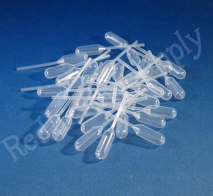 50 Mini Plastic Pipettes Droppers by RedberrySupply on Etsy