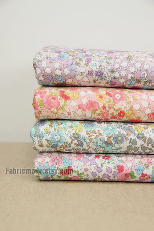 Fat Quarter Bundle Japanese Fabric Bundle Floral Fabric Bundle Tiny Flower Cotton Fabric Bundle- sets for 4