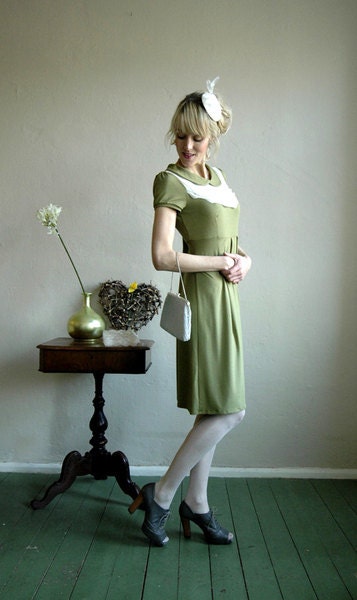 Elegant Dress "Florence" in lightgreen