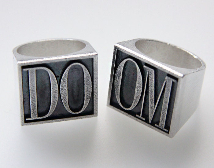 MEDIUM Set of two squre signet rings - Inspired by Jax Teller SONS Sons of Anarchy rings
