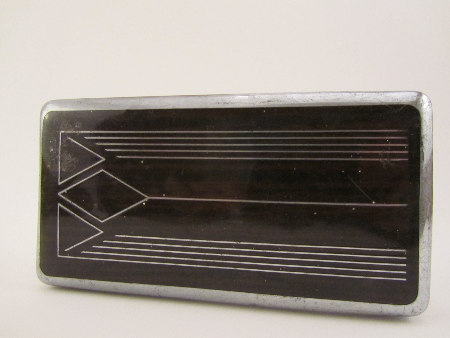 Men's Retro Travel Case with Silver Geometric design