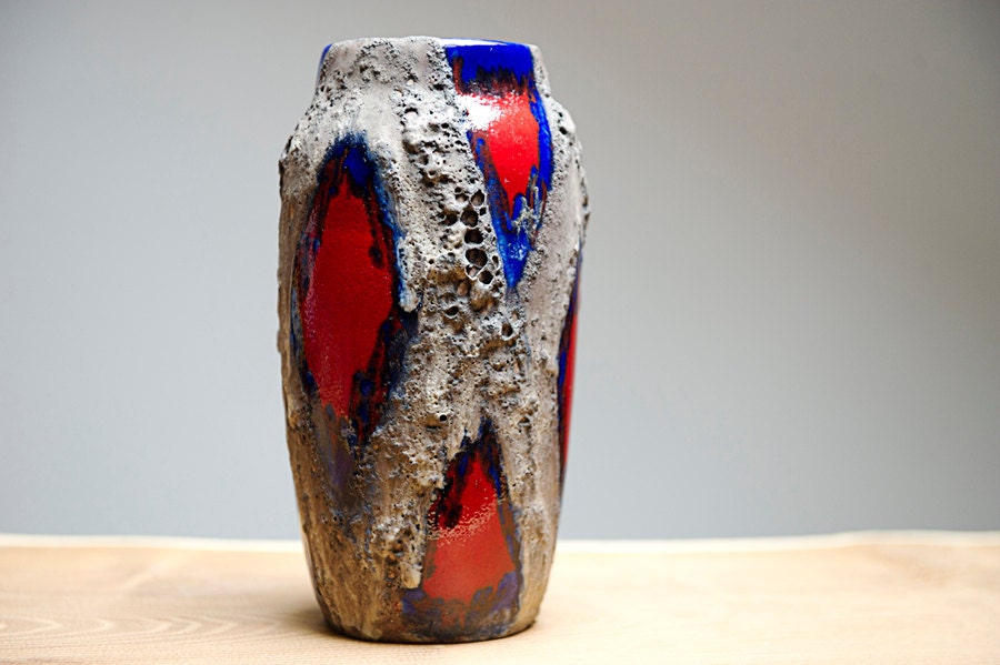 West German Fat Lava vase with pumice glaze