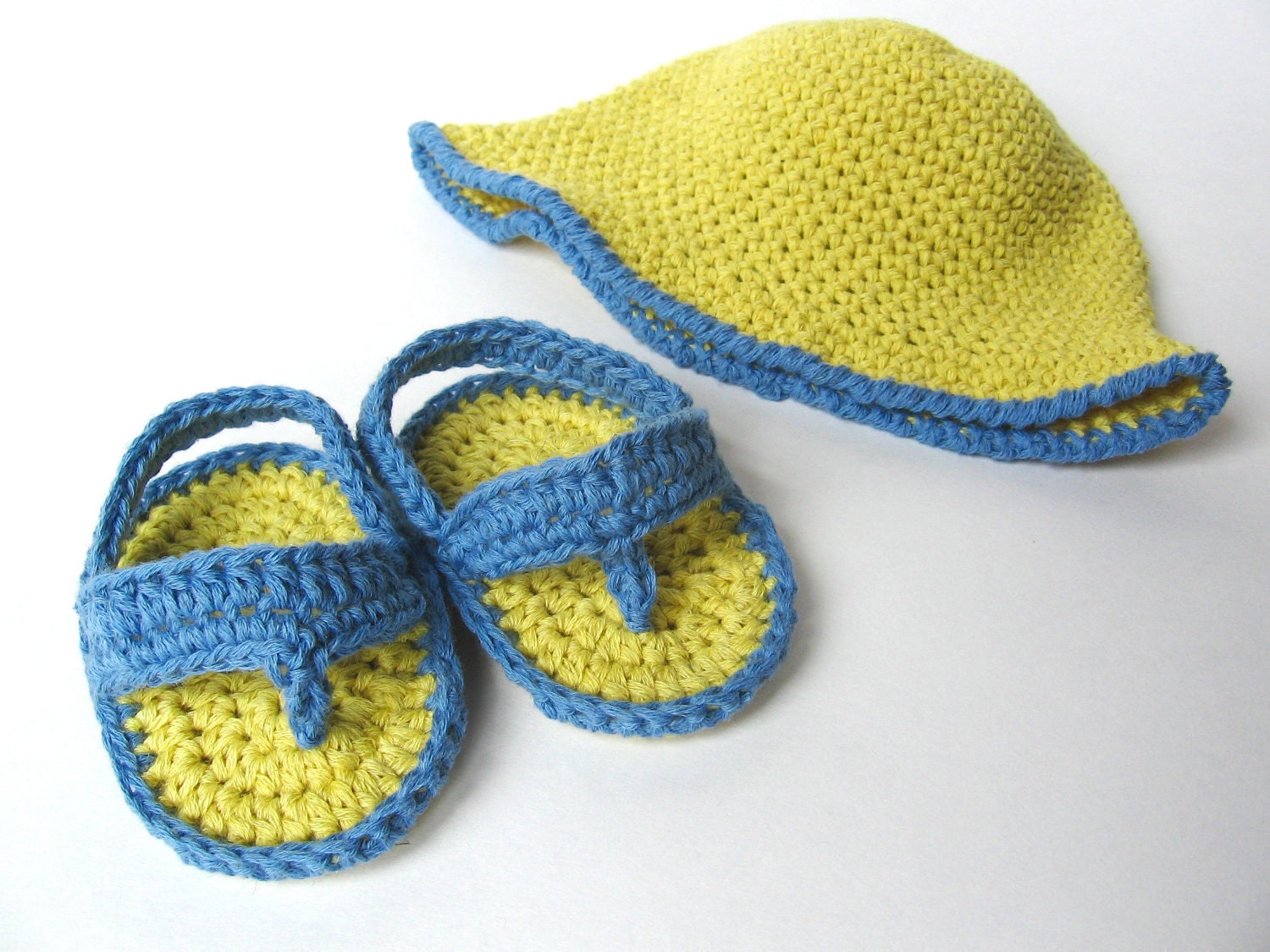 SUMMER CLEARANCE 30% OFF, Little Beach Boy Crochet Baby Hat and Sandals, Yellow and Blue Organic Cotton, Newborn, Cute Photo Prop