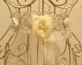 Yellow Roses Sash Bridal Bouquet Belt Floral Ivory Lace Bridesmaid Pearls Wedding Womens