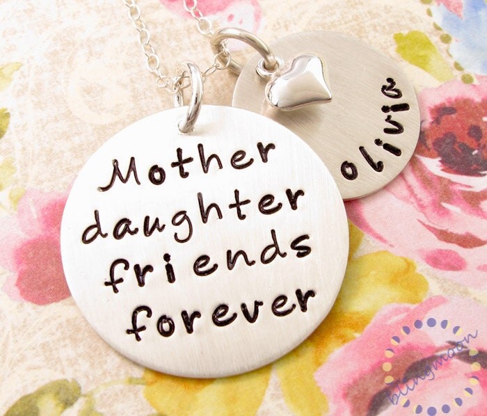 Mother Daughter Necklace on Mother Daughter Necklace  Friends Forever Hand Stamped Silver Pendant