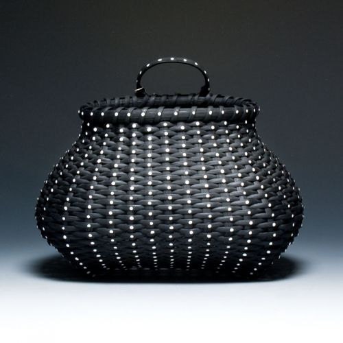 Polka dot Shaker wall basket