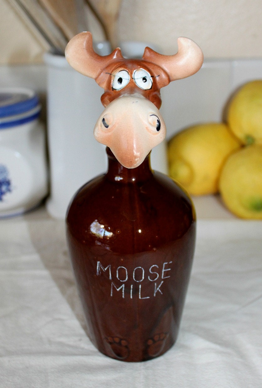 vintage-canadian-moose-milk-jug-japan-by-whitebarnantiques-on-etsy