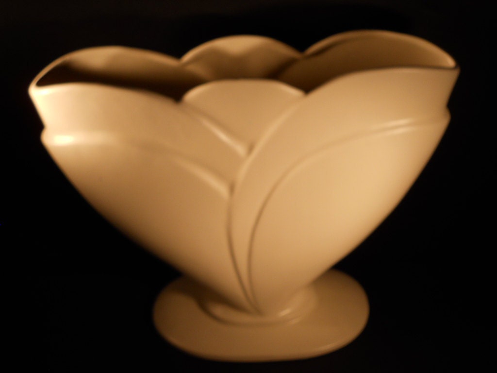 royal haeger vase