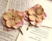 Bella  - Cute set of hydrangea hair clips with crystal centre