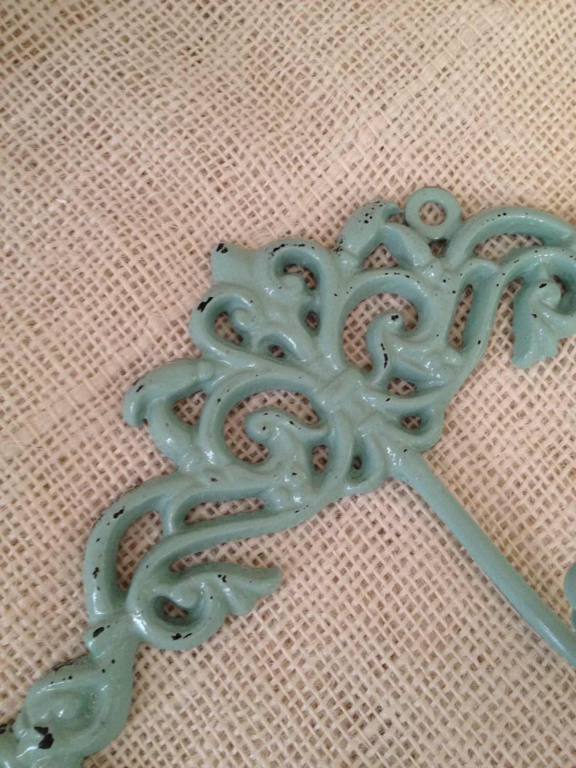 Shabby chic distressed swirly Iron 5 hook key or coat hook hanger metalrobin's egg blue