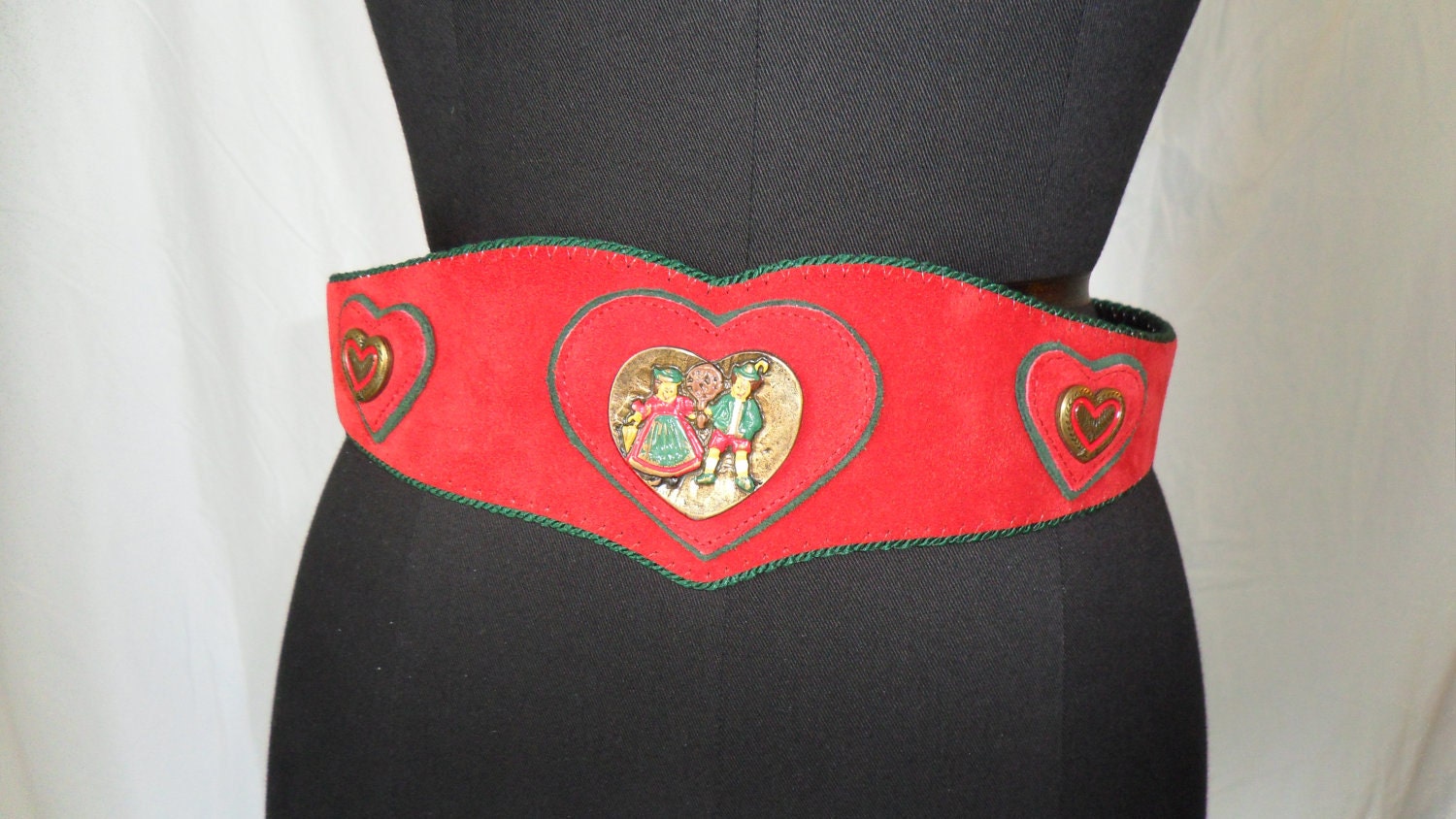 YODEL lay hee hoo--- Germanic Fraulein/Heidi belt in crimson suede with 3D figurines and hearts- US medium